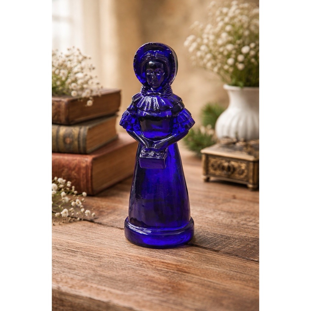 Degenhart Priscilla Figurine Blue Glass Cambridge D Mark Vintage Doll
